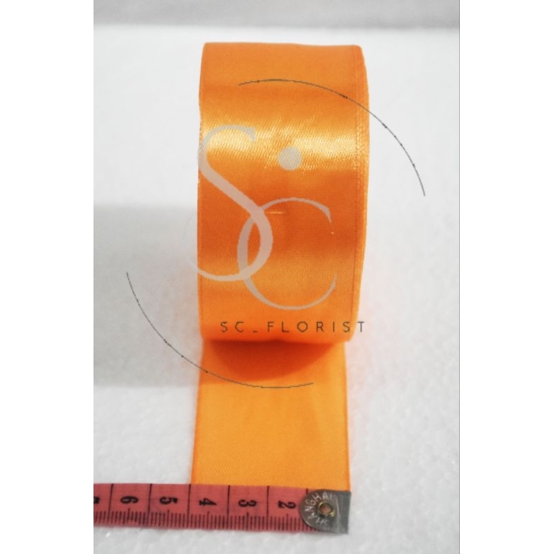 

Pita Satin 4cm /"1roll = 20 - 25yard