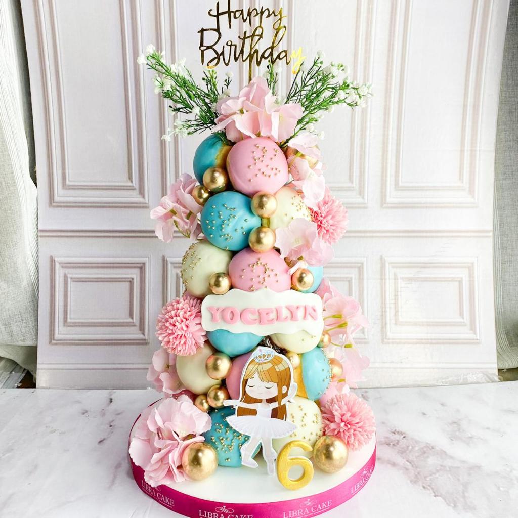 

Donat/Donat Ulang Tahun/donat Tower Tema Dance/Donat Flower/Donat jakarta