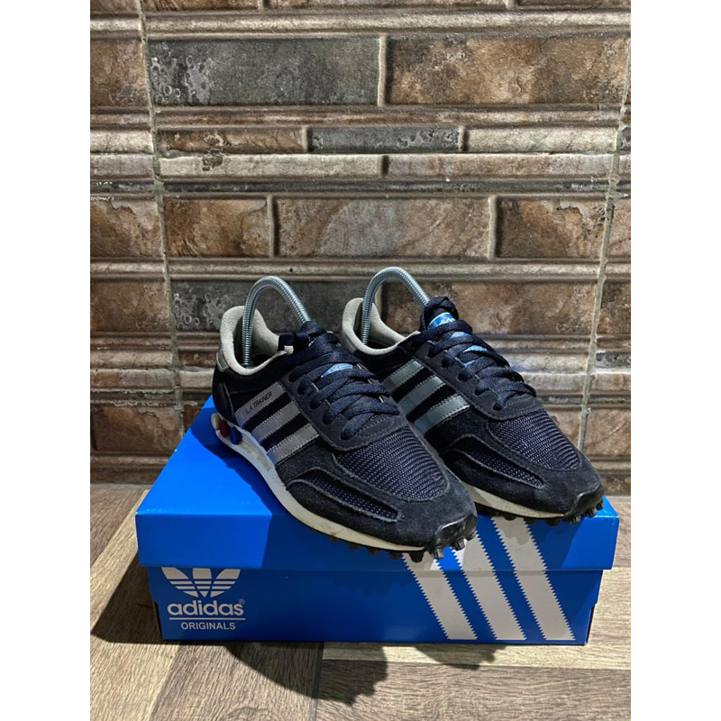 SEPATU ADIDAS LA TRAINER OG NAVY