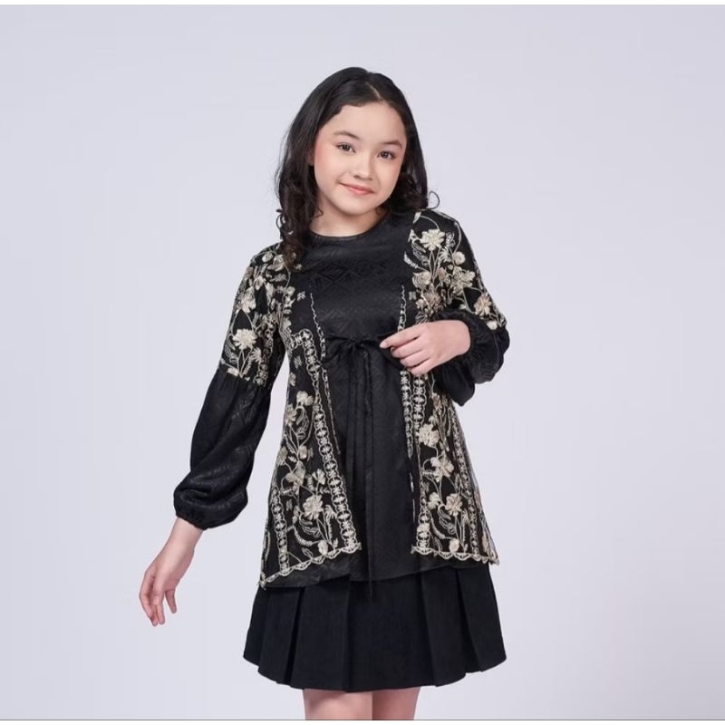 Preloved Nawasana Amber  Blouse Anak Sarimbit Lebaran