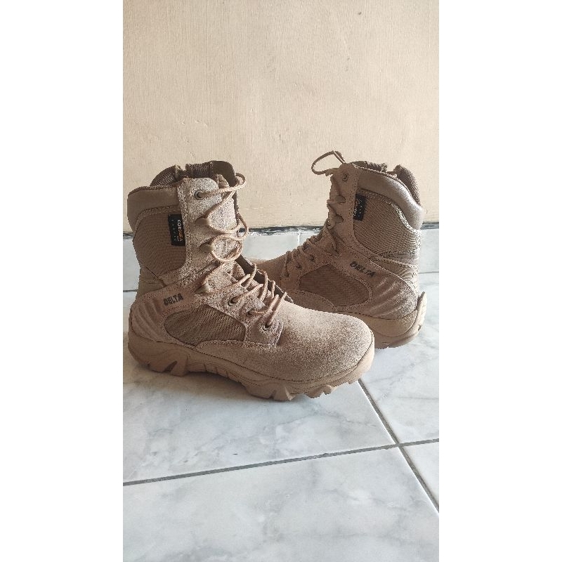 Sepatu Delta CORDURA