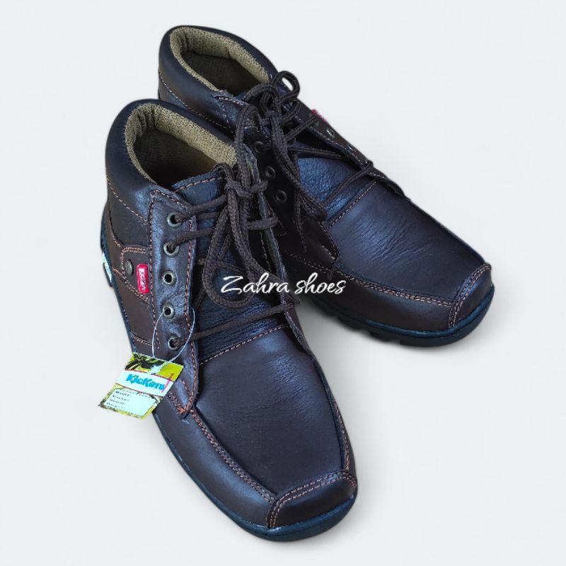 sepatu boots pria casual tali bahan kulit warna coklat sepatu kerja pria boots kickersss