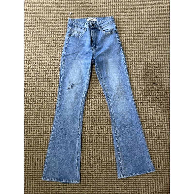 M&B Cutbray Jeans