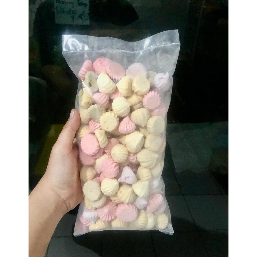 

Schumpies jireh 125gr / Permen Jadul Putih Telur Warna-Warni