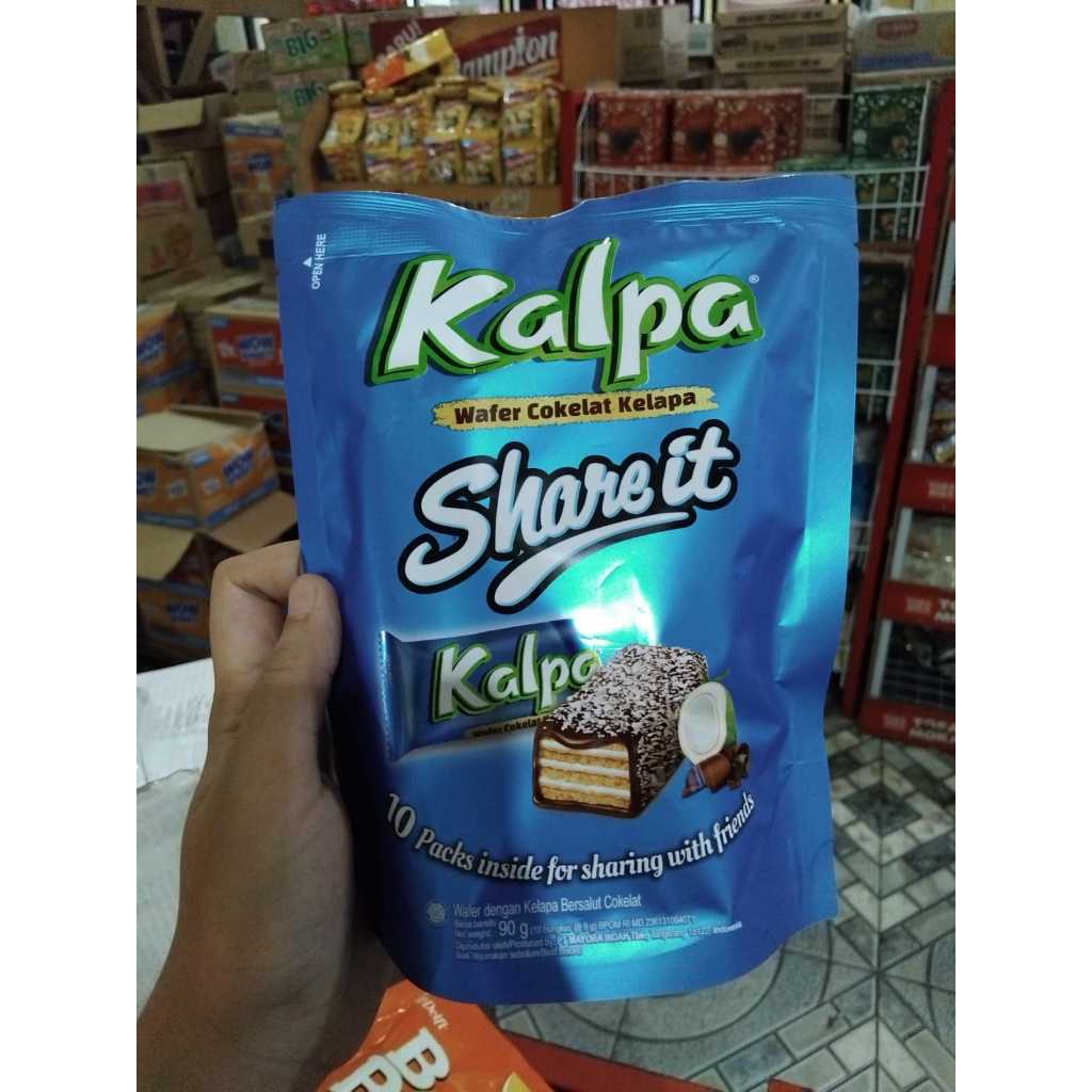 

Kalpa Share It Mini - Wafer Kalpa Bersalut Coklat Crispy - Wafer Berlapis Cokelat