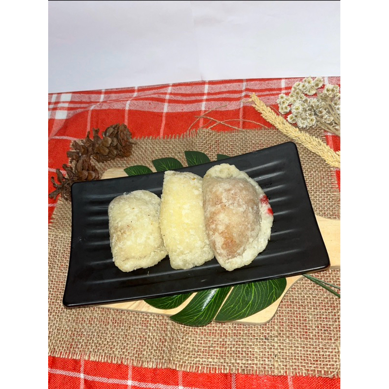 

Cireng isi ayam suwir