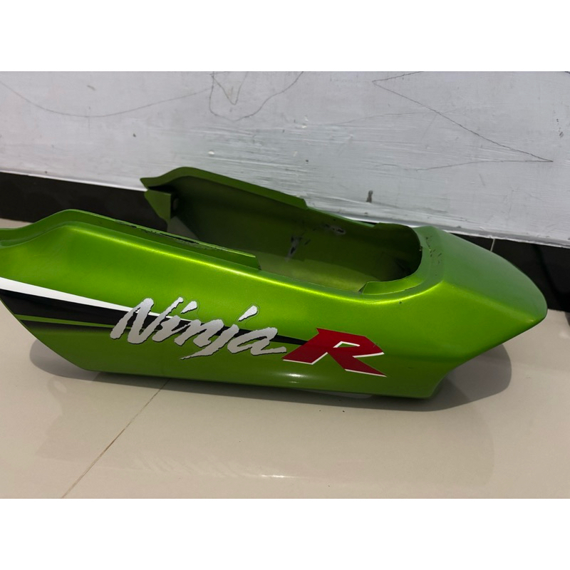 Cover Belakang ninja R