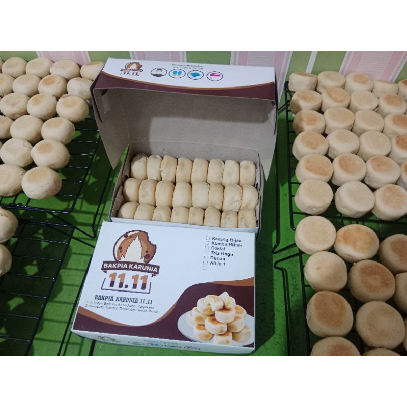 

Bakpia basah Premium Bakpia Pathuk Rasa Mix / Campur Isi 24 Bakpia karunia 11.11