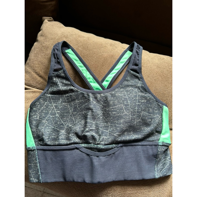 UNDER ARMOUR SPORT BRA - SIZE S (EXCELLENT CONDITON)