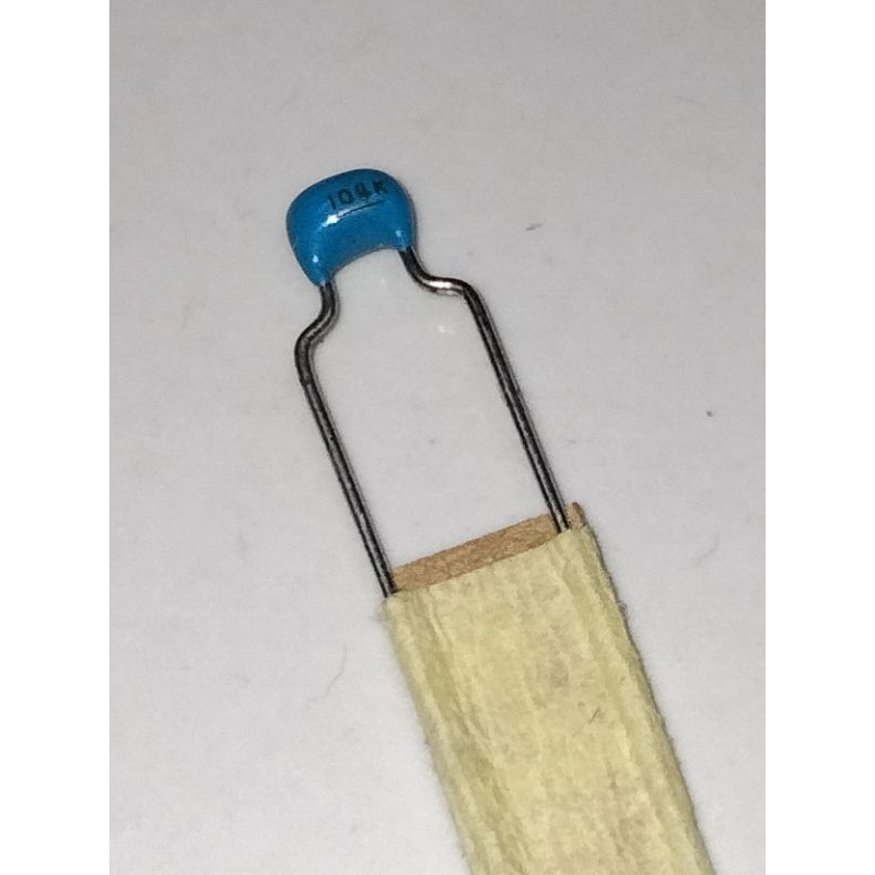 25pcs Kapasitor mlcc 104_100nf 50v MURATA