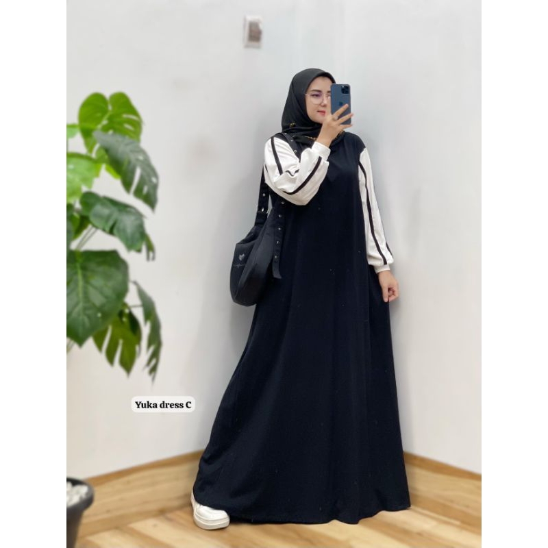 yuka dress