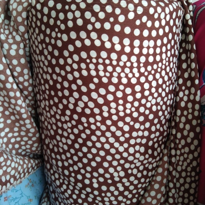 Kain silk premium | Harga/0,5m | bahan silk motif bunga | bahan silk motif bunga | kain silk motif .