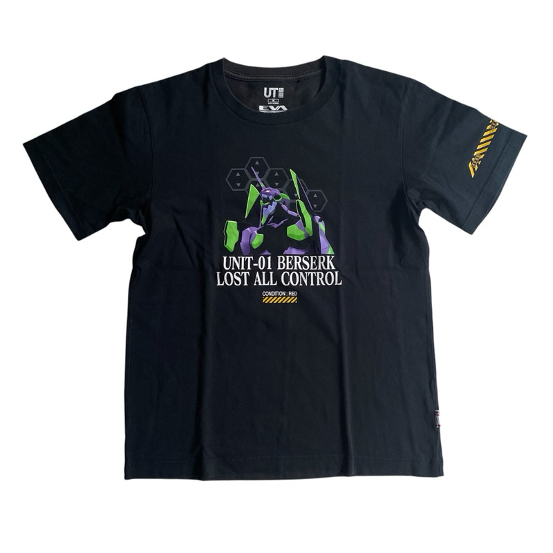Kaos Uniqlo Evangelion