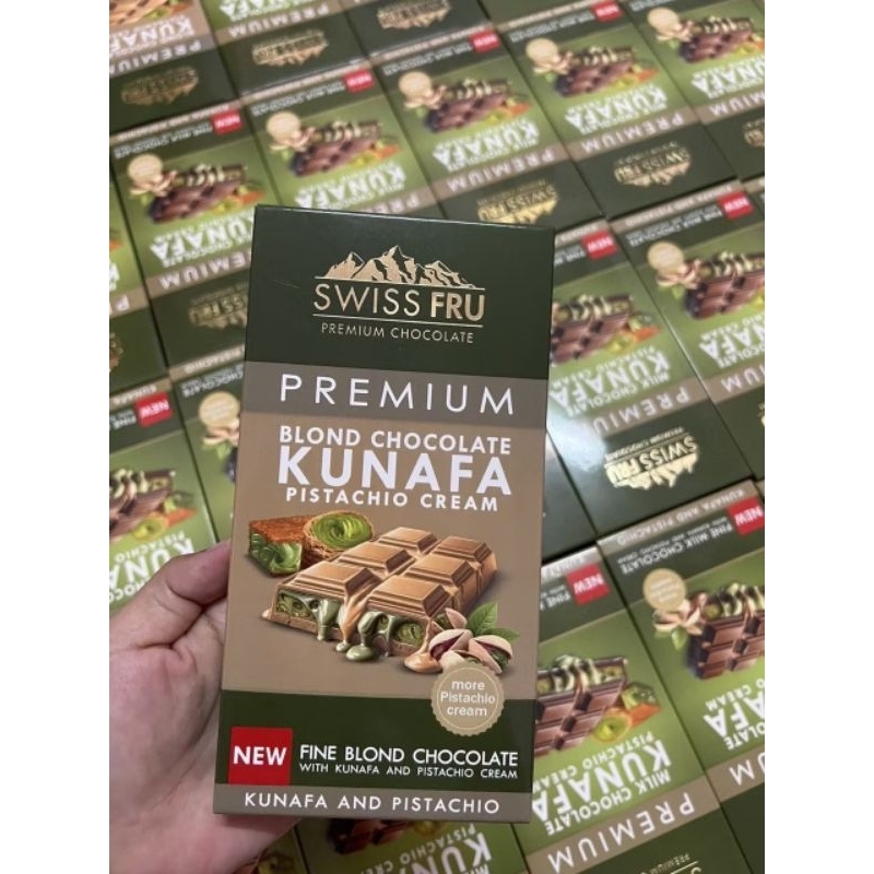 

Ready stock Coklat Dubai Pistachio Coklat Dubai Swiss fruu mesir pistachio