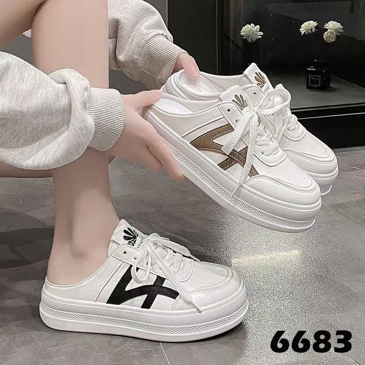 NEW KEKINIAN Sepatu Jalan Wanita Kasual Sepatu Jalan Kekinian Import Sepatu Sneakers Slop Kulit Wani
