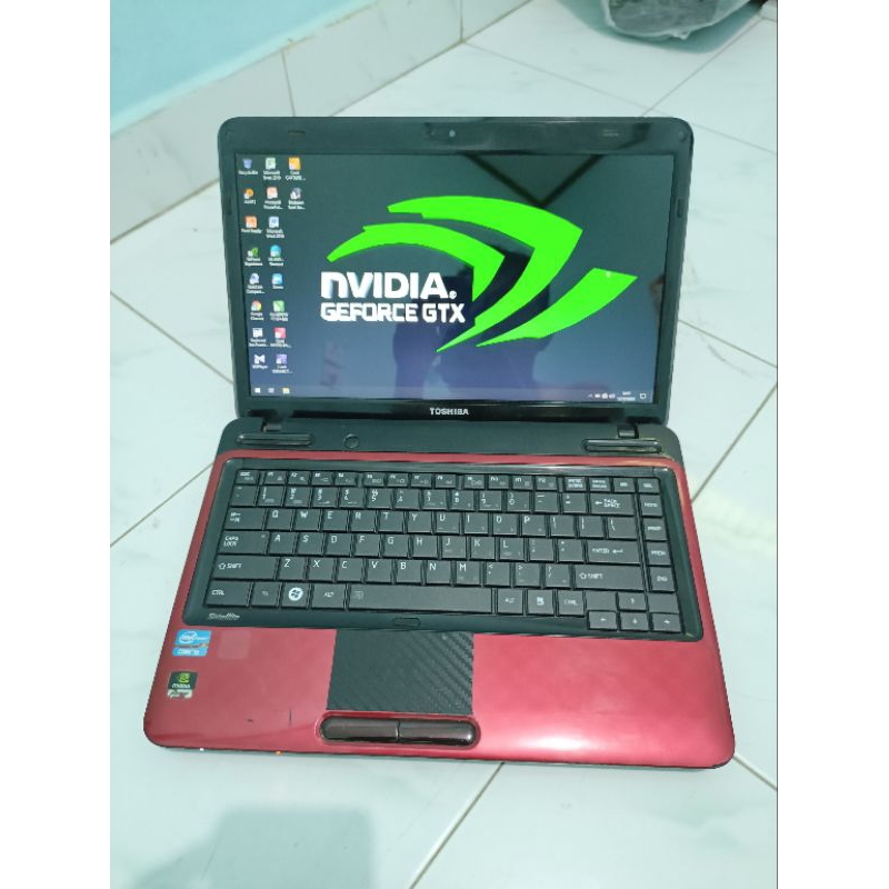 Laptop Toshiba CORE i5 Ram8GB Game editing