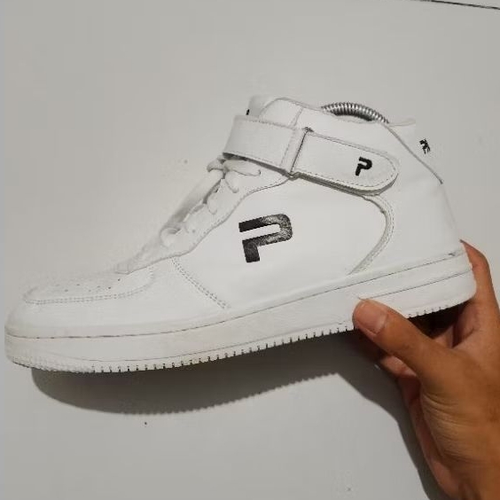 SEPATU CASUAL PRIA PAULMAY HIGH WHITE EURO 43 SECOND ORIGINAL PRELOVED