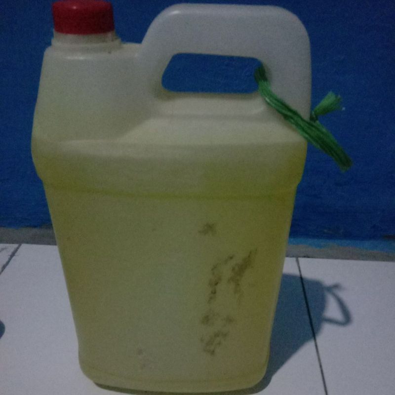 sabun cuci baju  cair
