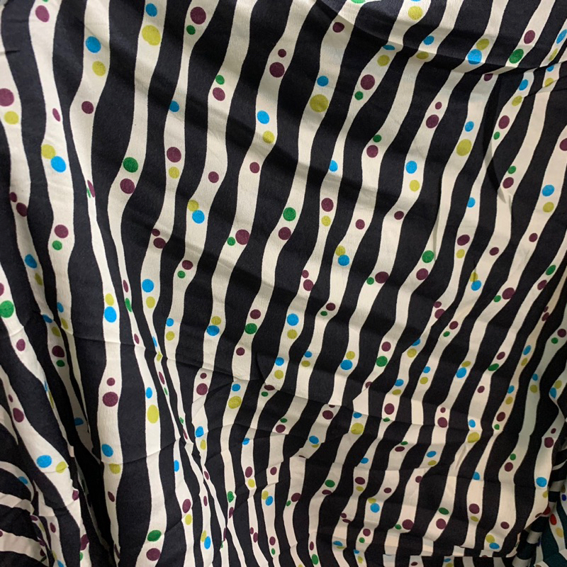 kain diamond crepe motif - kain crepe diamond motif - kain crepe luxury diamond