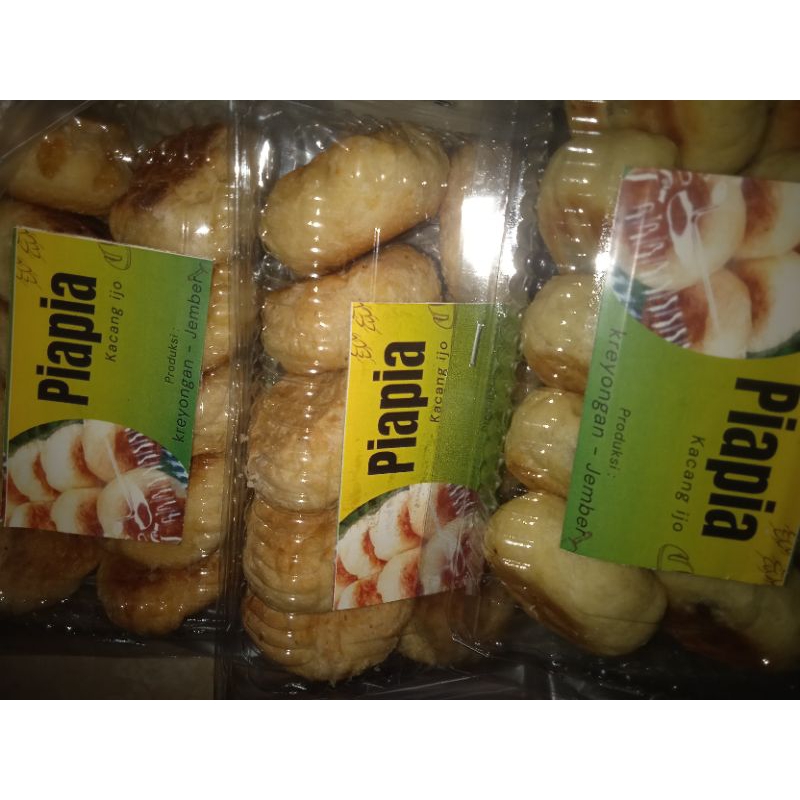 

Bakpia kering kacang ijo