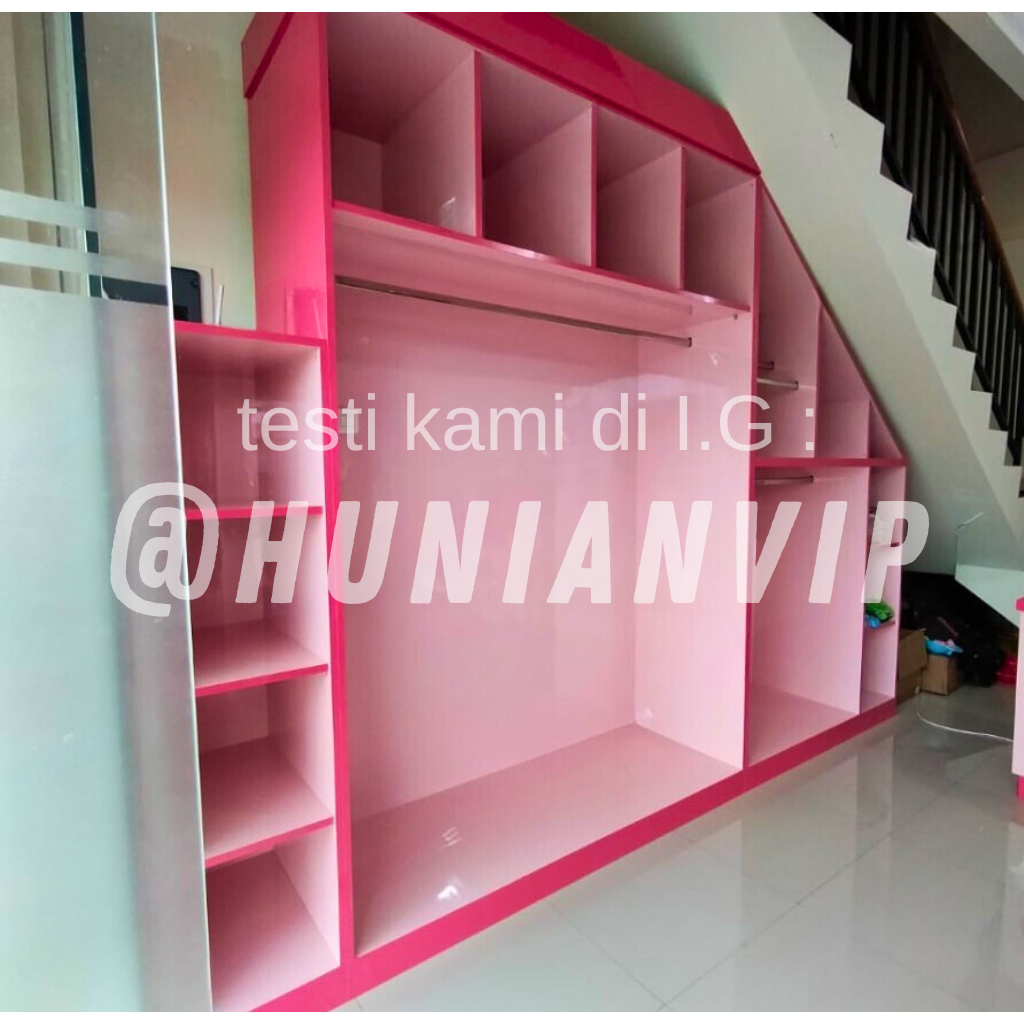 Furniture lemari bawah tangga / Rak dinding minimalis terpasang surabaya