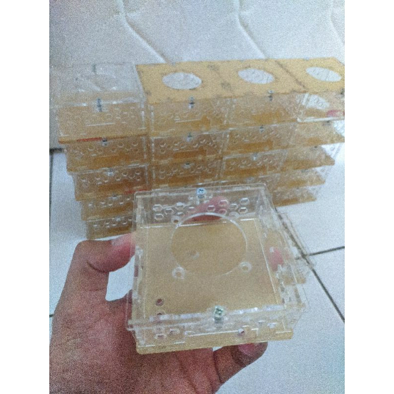 

Custom akrilik request by ais