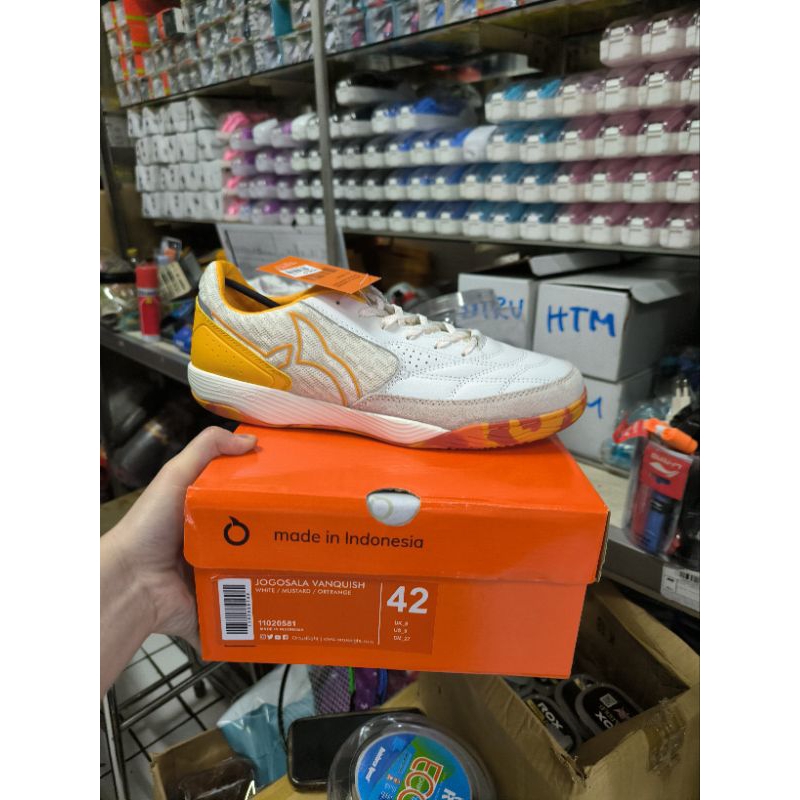 OrtusEight Jogosala Vanquish - Sepatu Futsal