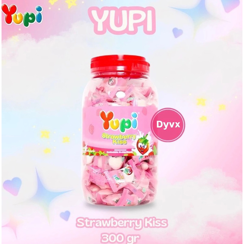 

YUPI KISS STRAWBERRY TOPLES/JAR 300g | Yupi Love