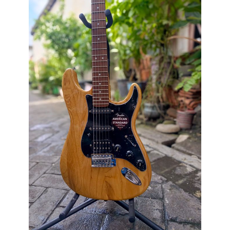 Gitar Fender Stratocaster custom natural