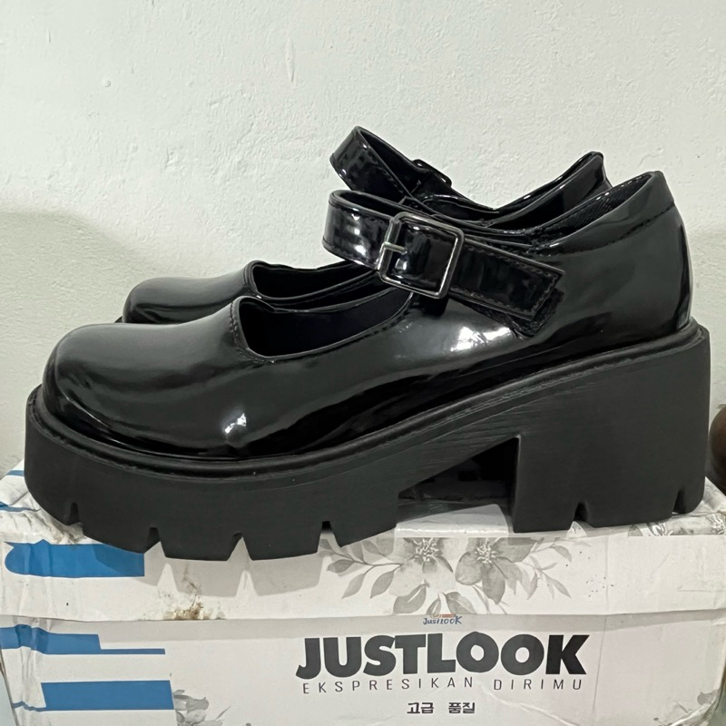 JustLook Jeongyeon Sepatu Docmart Wanita Shoes Fashion Korea