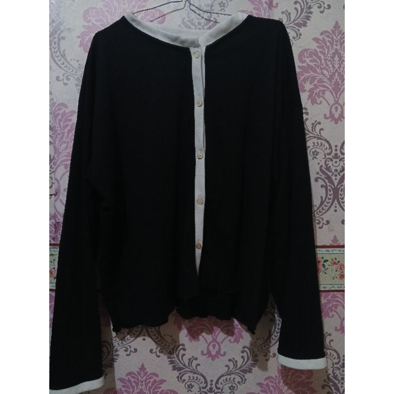 (PRELOVED) Jeni Cardi Cable Knit Cardigan Oversize