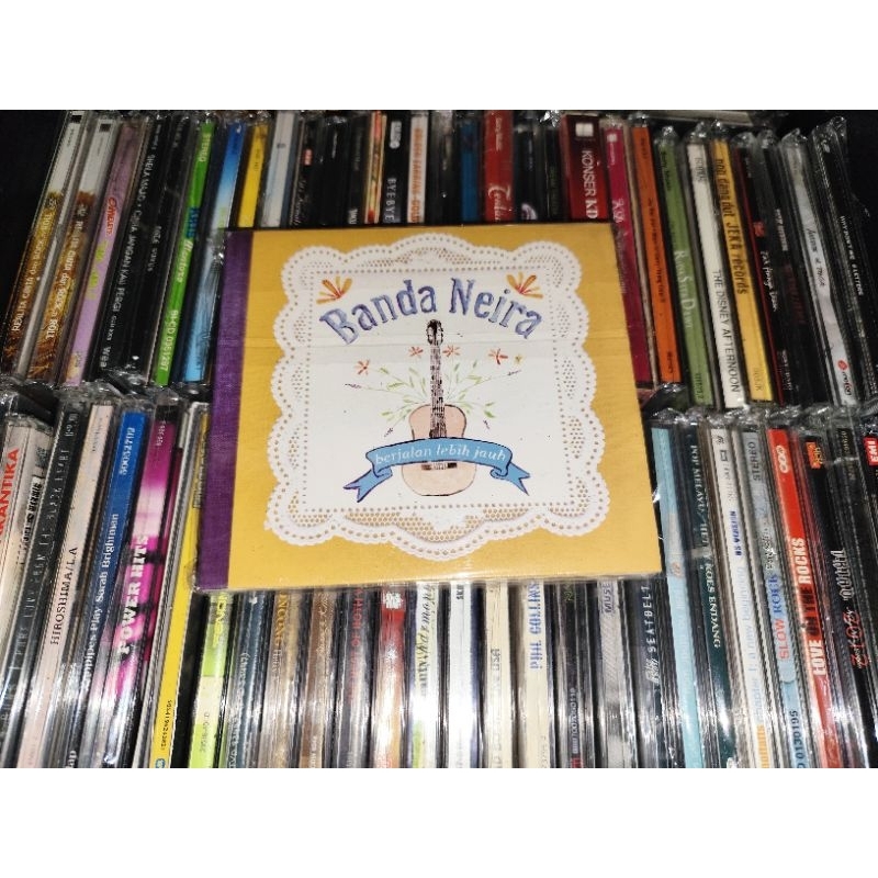 CD Banda Neira - Berjalan Lebih Jauh