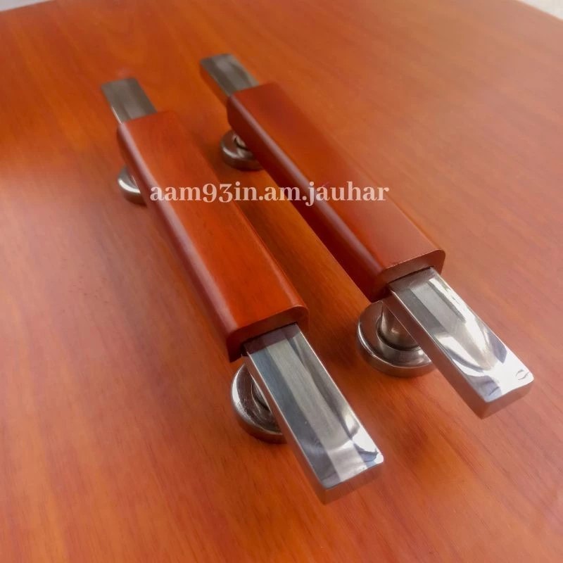 Handle Tarikan Gagang Kunci PINTU Rumah 1 x 2 x 25 cm kombinasi Kayu Jati stainles Natural Coklat Le