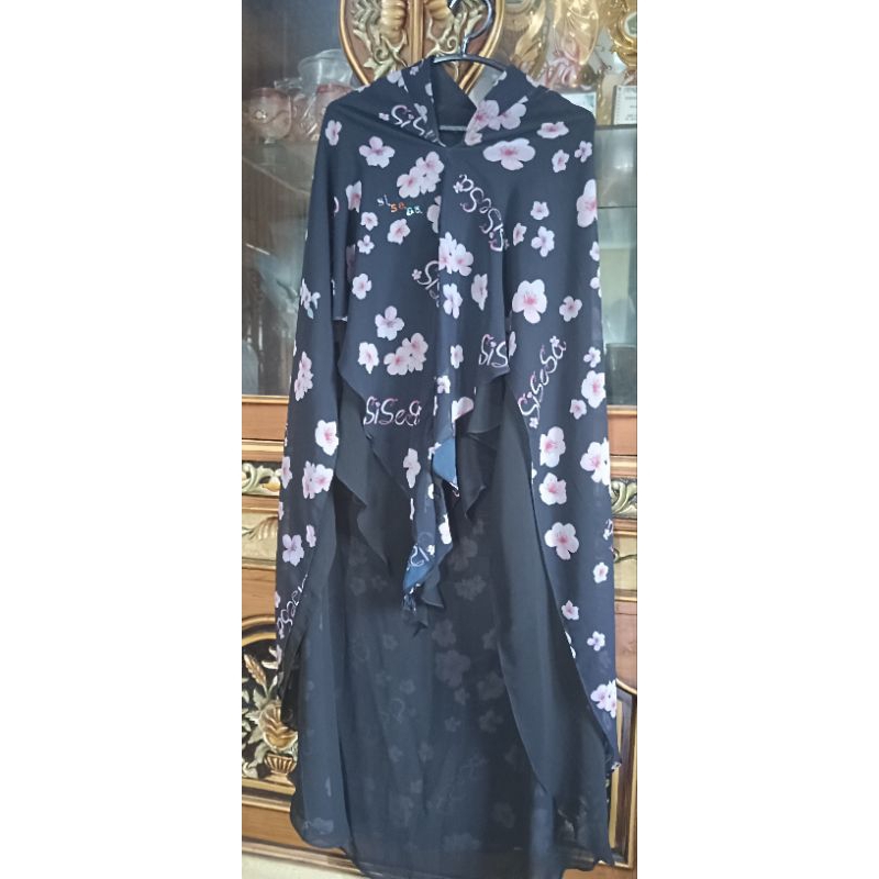 Preloved Khimar Sisesa