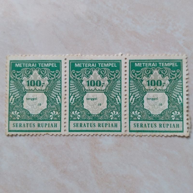 

Koleksi Jadul M3terai M4terai 1981-1985 Rp 100 Blok 3 Pcs Mint - YN2125