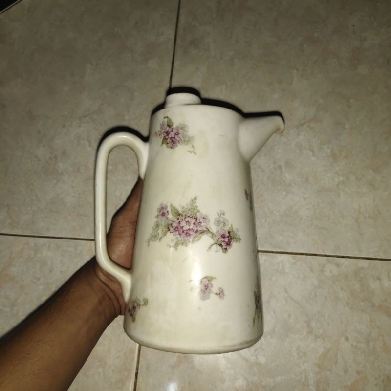 barang langka antik unik teko keramik