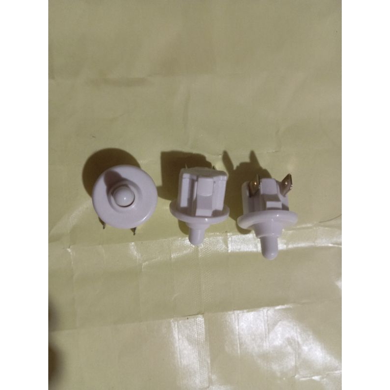 switch pintu kulkas sharp original