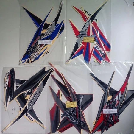 Stiker Sticker Striping Motor Honda Vario Techno 125 2013 List Motor Vario Techno 125 2013