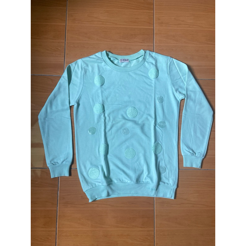 preloved sweater nevada