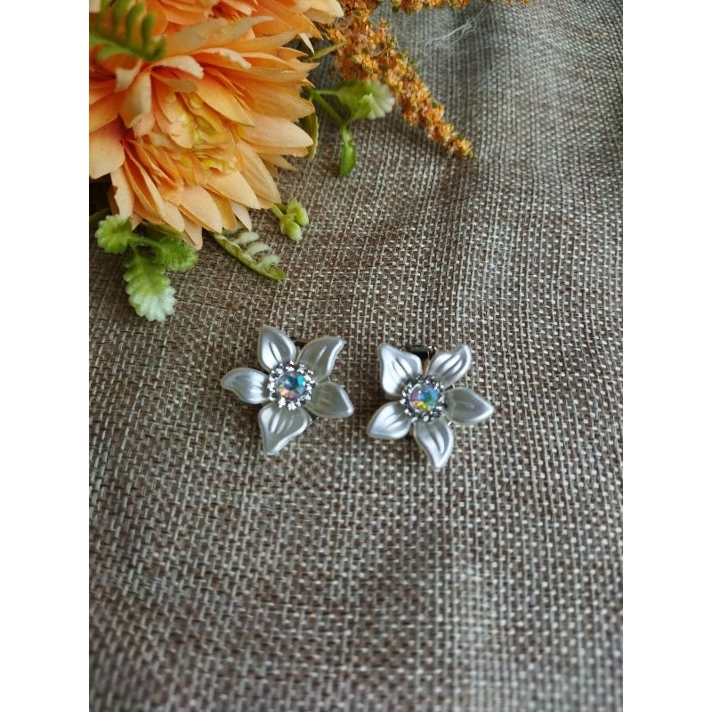 anting hijab aksesoris hijab anting klip