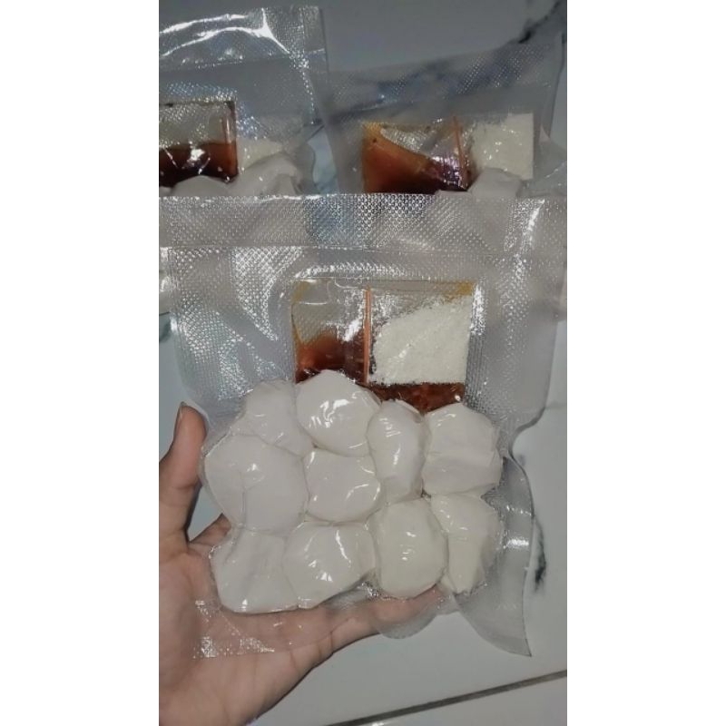 

BASRENG IKAN ISI 12 BUTIR DIJAMIN ENAK