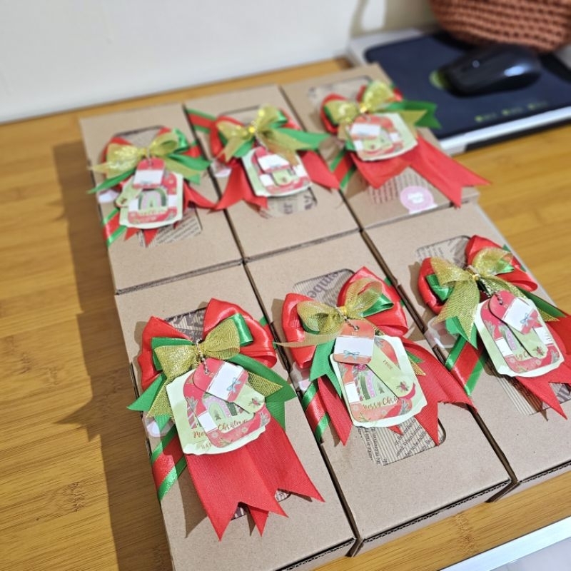 

Hampers Natal Bolu Jadul