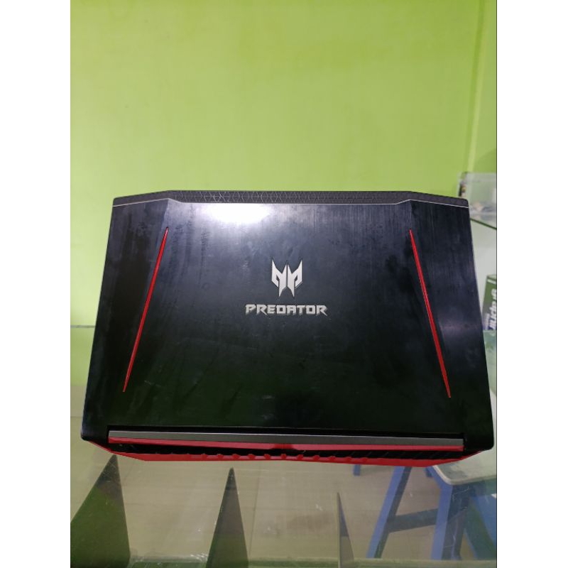 Acer Predator Helios 300 Core i7 8th gen Ram 16gb ssd 256gb+hdd 1TB Nvidia GTX 1060 6gb