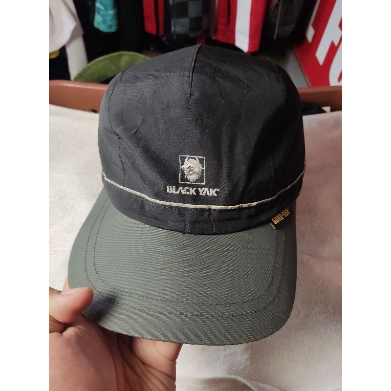 Topi Outdoor Black Yak