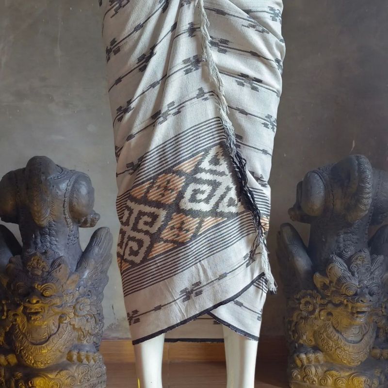 SAPUTAN TENUN IKAT || IKAT PREMIUM.SARUNG IKAT BALI.PAKAIAN ADAT BALI