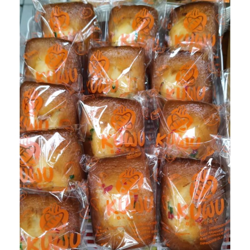 

roti kijing/ bolu santen