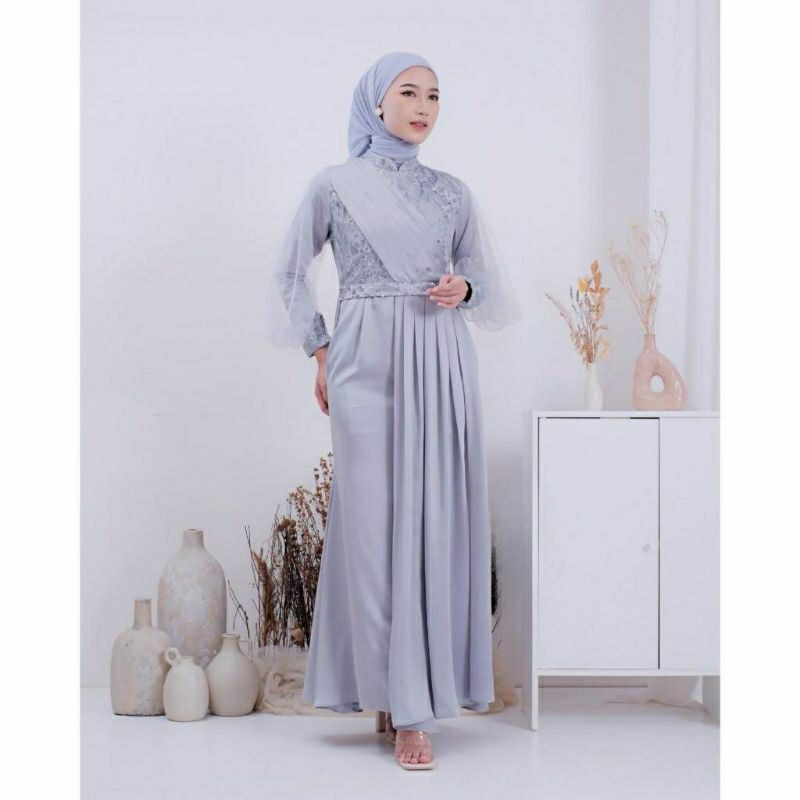 Adeeva Dress