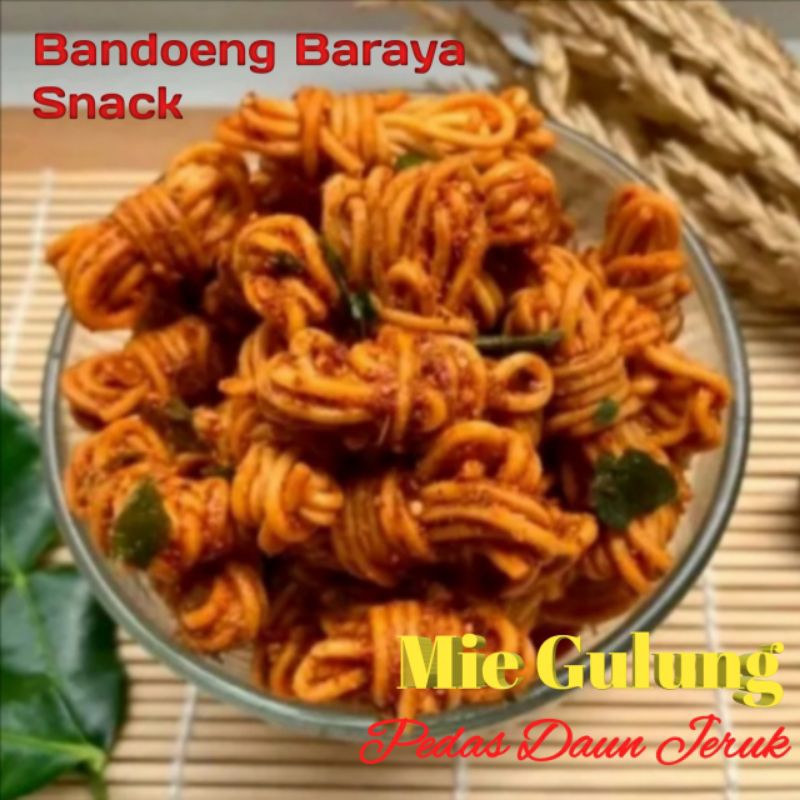 

Mie Gulung Uwel Pedas Daun Jeruk Kriuk Crispy Bandung Baraya Snack