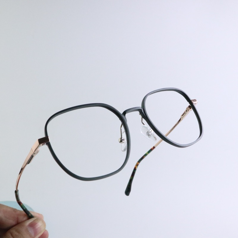 Frame kacamata bahan titanium hexagonal Pixel premium