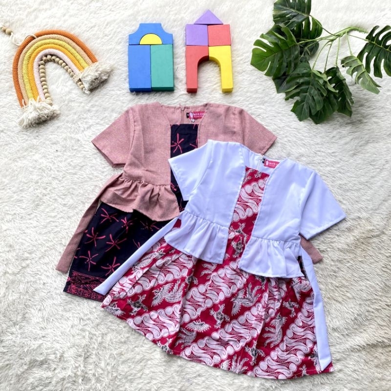 DRESS BATIK ANAK ERIKA LENGAN PENDEK CAP PREMIUM KOMBINASI POLOS BAHAN NYAMAN DI PAKAI MOTIF CAPUNG